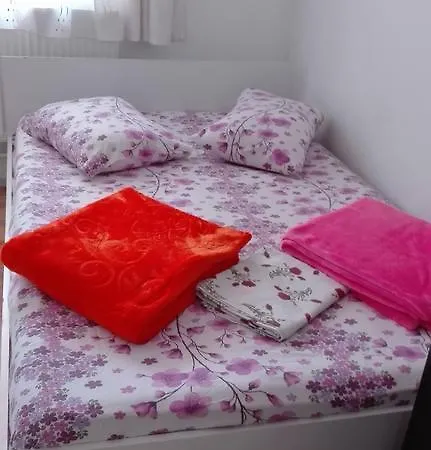 Guest house Emy *